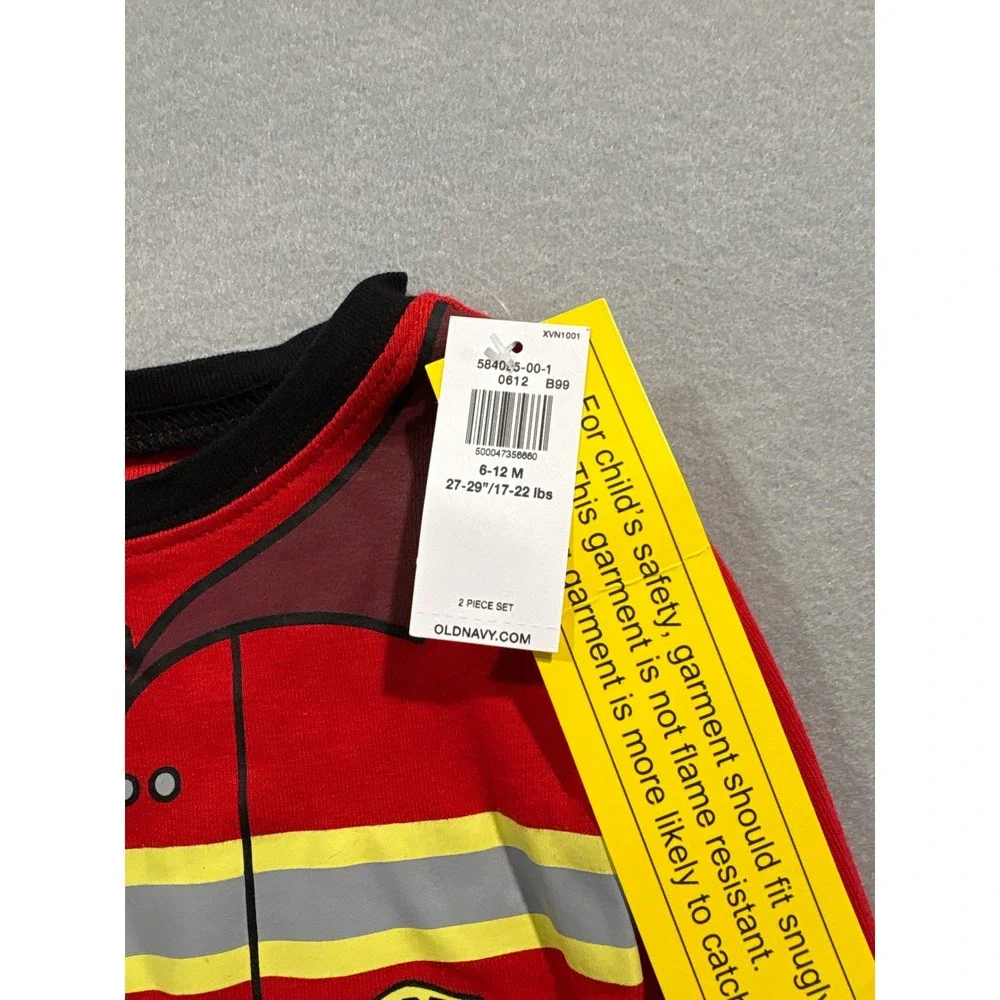 Old Navy Kids Red Firefighter Fire Chief Graphic Pajama Set 2PC 6-12M NEW